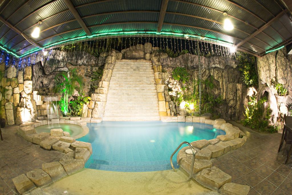 Goldenfield Kundutel Hotel Bacolod Eksteriør billede