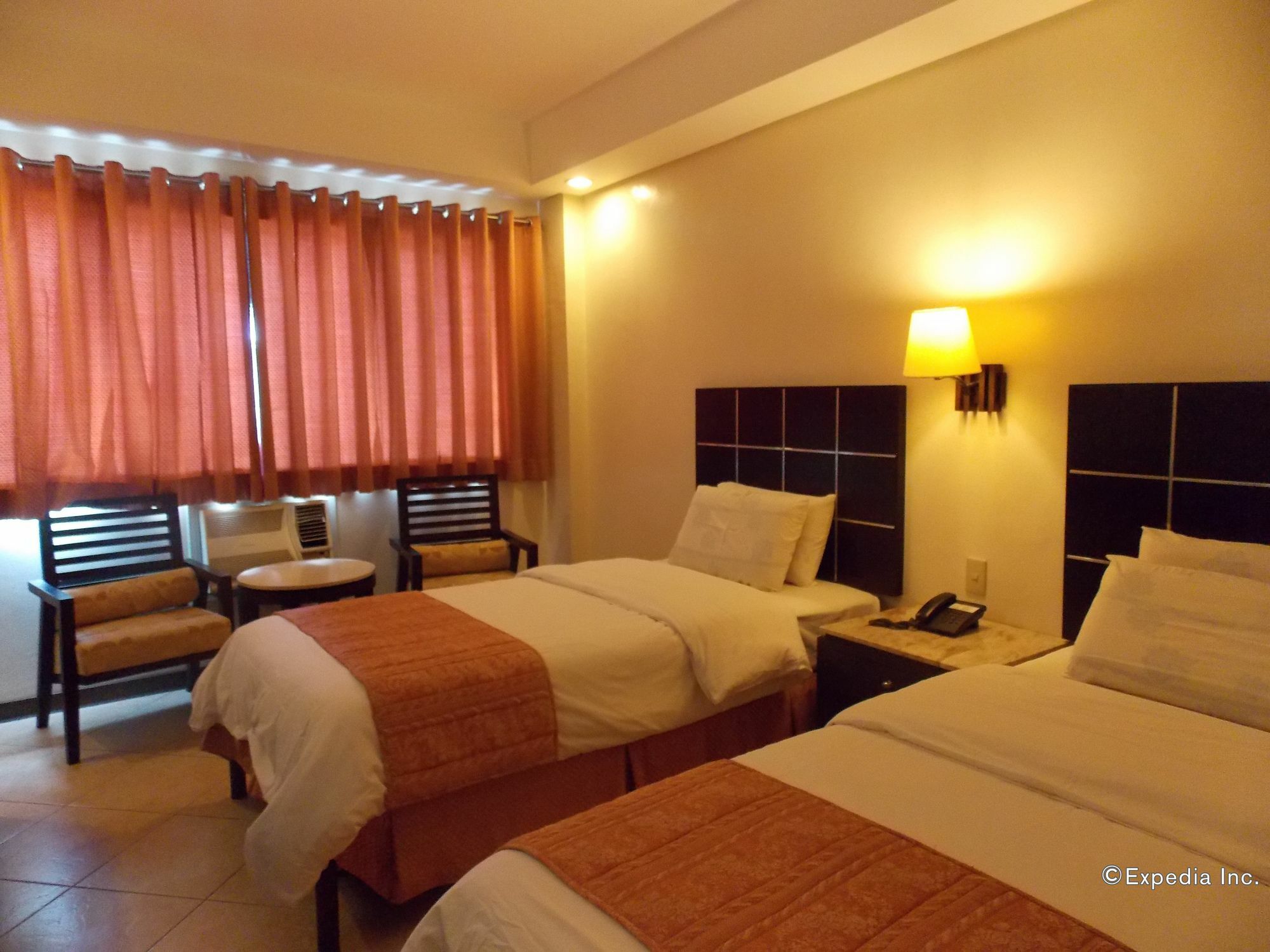 Goldenfield Kundutel Hotel Bacolod Eksteriør billede